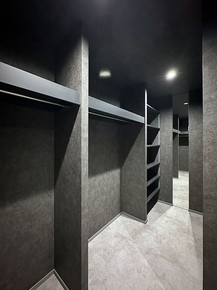 ファインホーム 【ビルトインガレージ｜バイク｜平屋｜中庭】車好きが憧れる、贅沢なガレージハウスの建築実例画像7