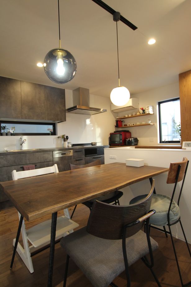 ハナハウス 【大阪府堺市/2000万円台/17坪】狭小住宅でありながらこだわりを叶えたスキップフロアの6層住宅の建築実例画像2