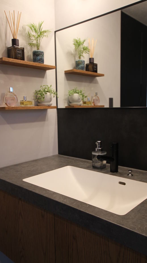 ハナハウス 【大阪府堺市/2000万円台/17坪】狭小住宅でありながらこだわりを叶えたスキップフロアの6層住宅の建築実例画像3