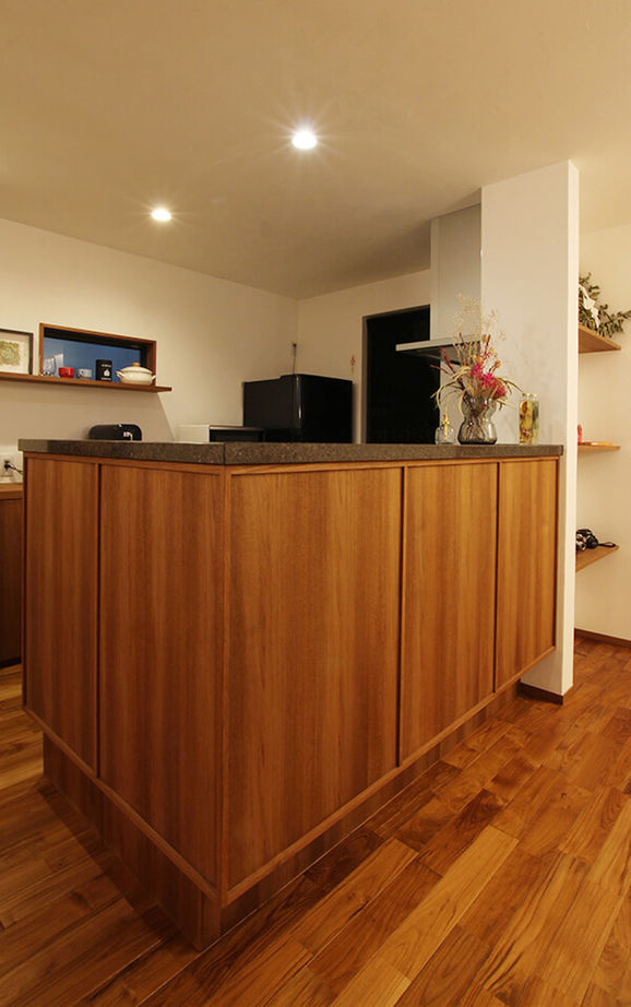 ハナハウス 【交野市／2300万円】趣味のJAZZが楽しめる、ミッドセンチュリーテイストの家［間取り図］の建築実例画像6