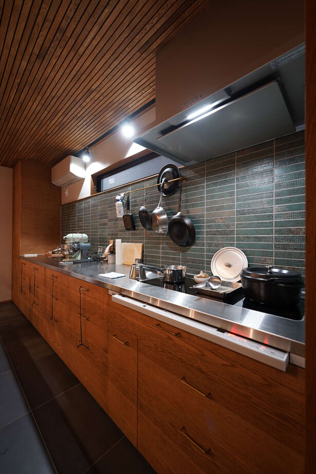 ハナハウス 【大阪府堺市／2750万円／延床面積37.9坪】パンが作れるキッチンや工作部屋のあるレトロモダンな家の建築実例画像6