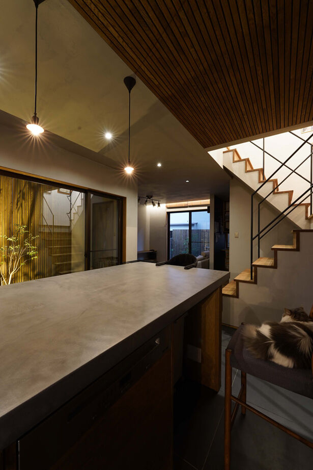 ハナハウス 【大阪府堺市／2750万円／延床面積37.9坪】パンが作れるキッチンや工作部屋のあるレトロモダンな家の建築実例画像7