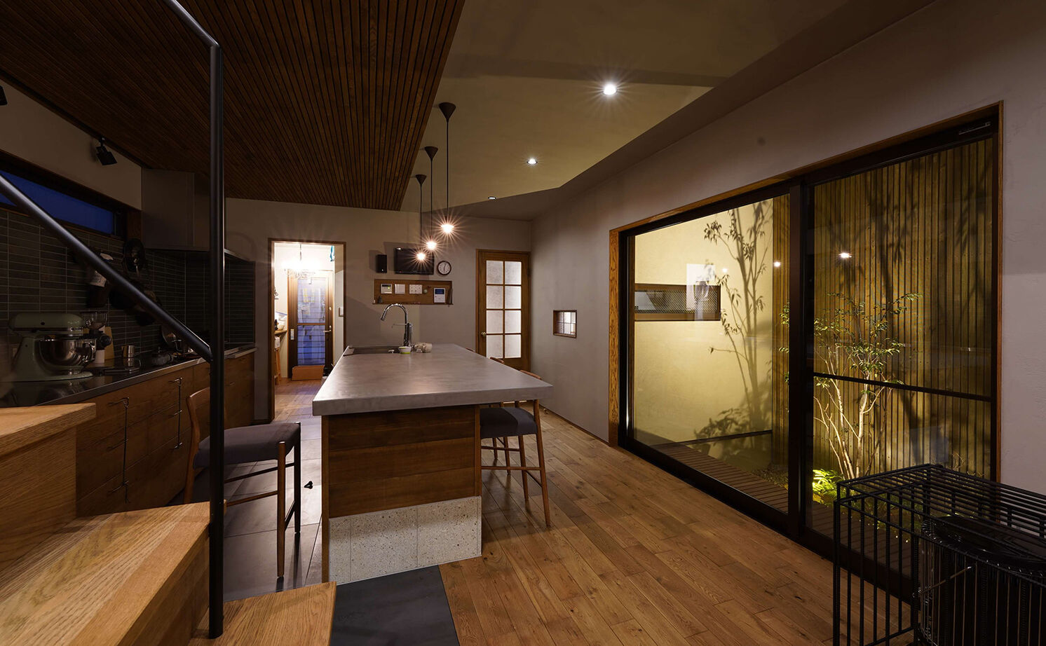 ハナハウス 【大阪府堺市／2750万円／延床面積37.9坪】パンが作れるキッチンや工作部屋のあるレトロモダンな家の建築実例画像8