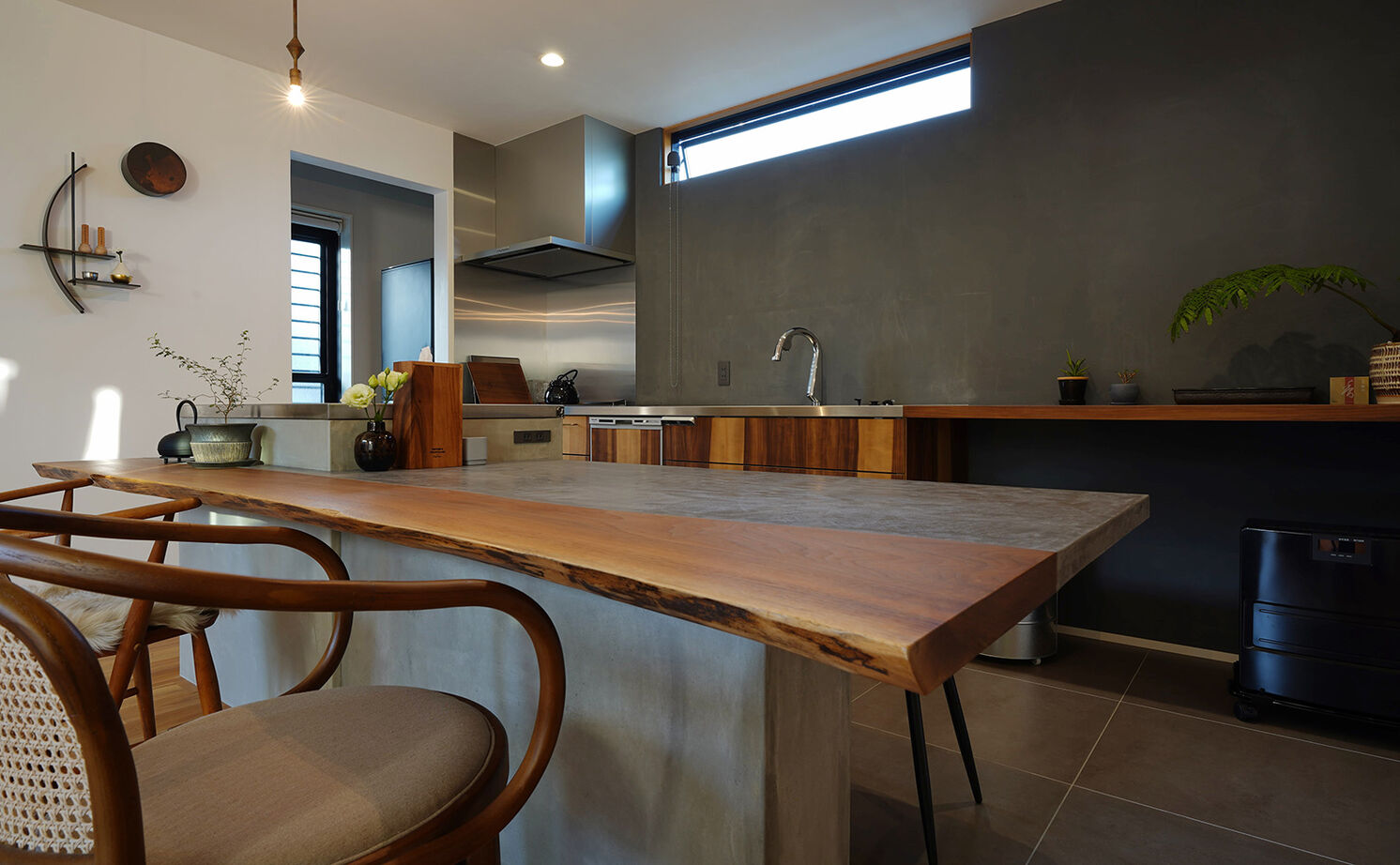 ハナハウス 【奈良県葛城市／2250万円／延床面積29.4坪】木のイキイキとした素材感を詰め込んだ家の建築実例画像2