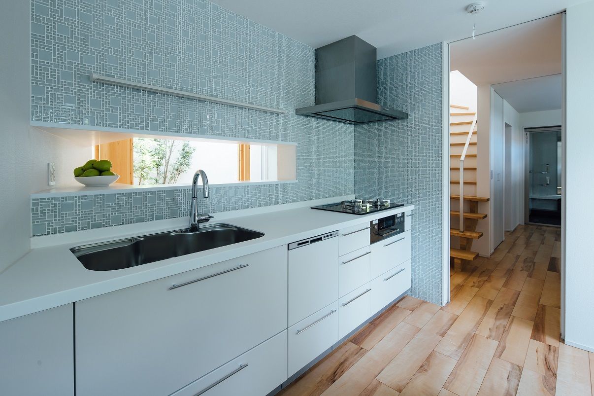 KADeL 【4000万円台/大阪府/間取り有/50坪】「囲炉裏の住宅」古き良き和の趣　吹き抜けテラスで開放的な中庭の家の建築実例画像8