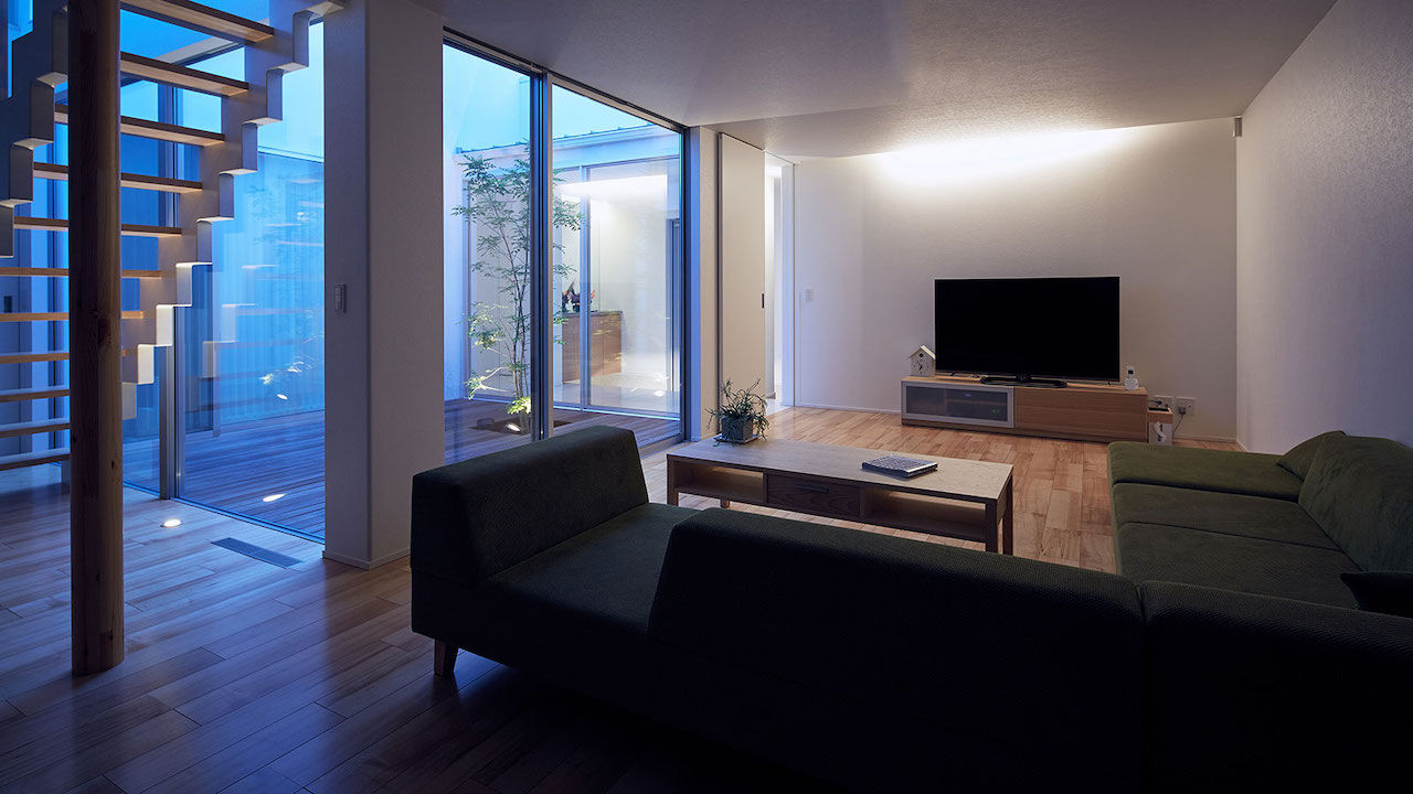 KADeL 【大阪府】家族の繋がりとプライバシーを大切に計画。中庭を囲むロの字型の家の建築実例画像2