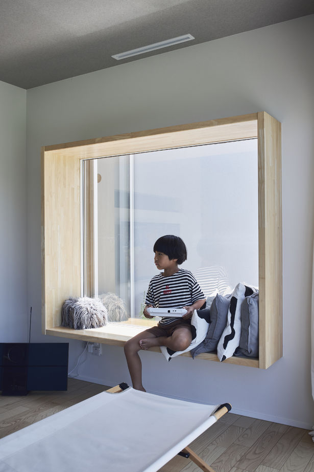 KADeL 【3000万円台/和歌山/間取り図有】「ヴィスタ」2階リビングから自然の景色　静かで風が通る別荘のような家の建築実例画像4