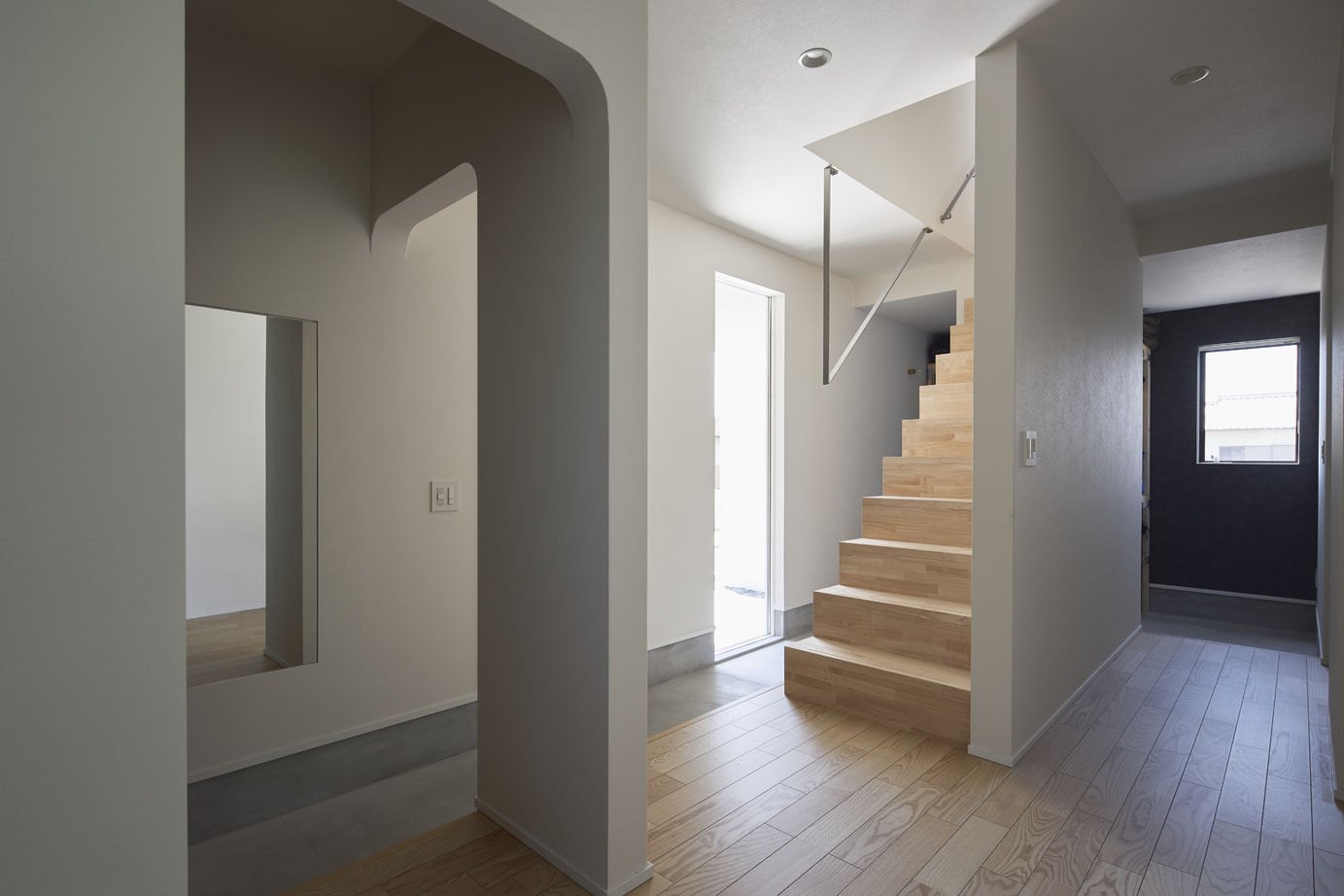 KADeL 【3000万円台/和歌山/間取り図有】「ヴィスタ」2階リビングから自然の景色　静かで風が通る別荘のような家の建築実例画像6