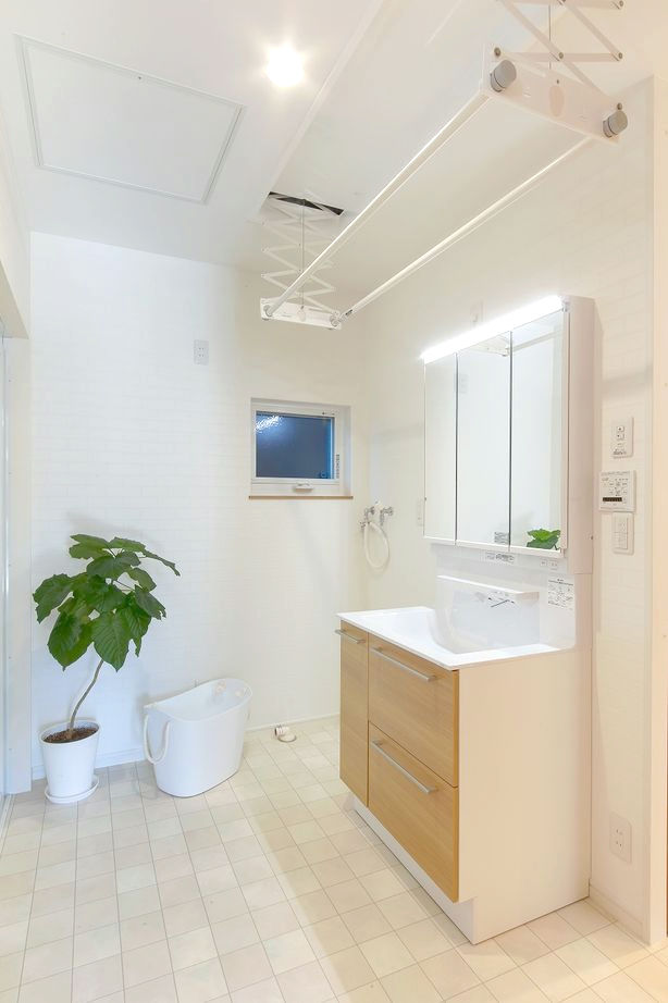 山田建築店 高気密・高断熱にこだわった、木の温もりに包まれるダイナミックなキューブハウスの建築実例画像4