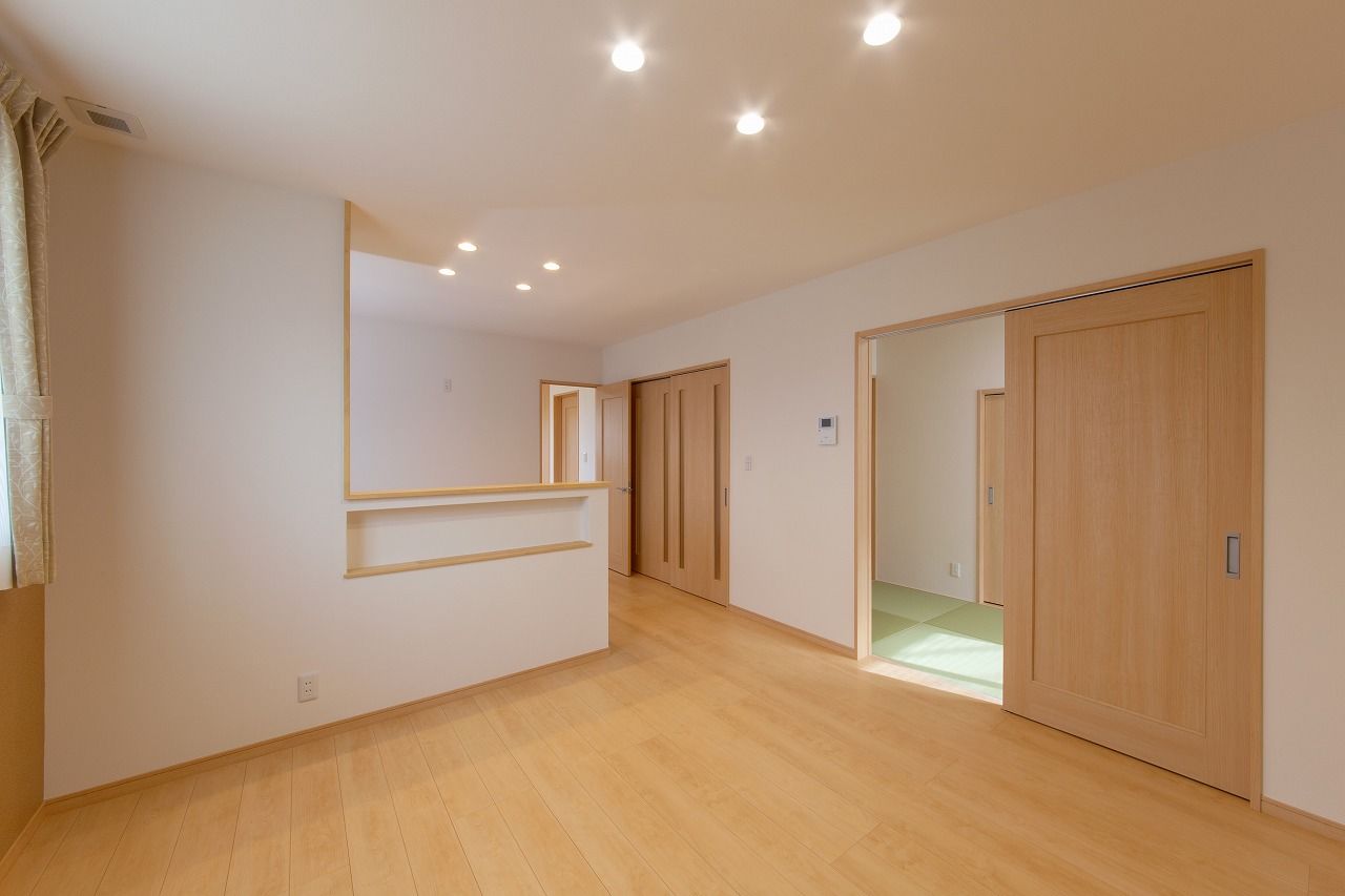 山田建築店 占有スペースと共有スペースをバランスよく組み合わせ、お互いの暮らしやすさに配慮した二世帯住宅の建築実例画像5