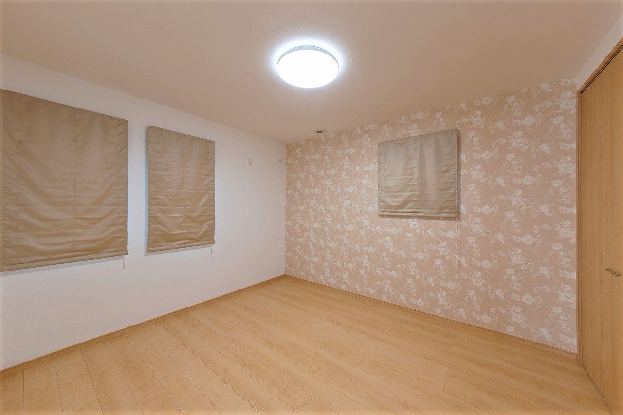 山田建築店 占有スペースと共有スペースをバランスよく組み合わせ、お互いの暮らしやすさに配慮した二世帯住宅の建築実例画像8