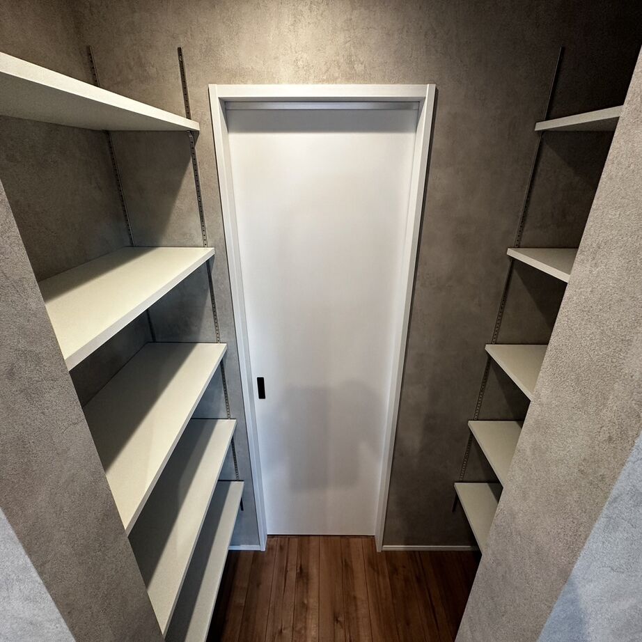 RELUXY HOME 【本体価格2000万円台/35.3坪】家事ラク動線にこだわった吹き抜け階段のある家の建築実例画像7