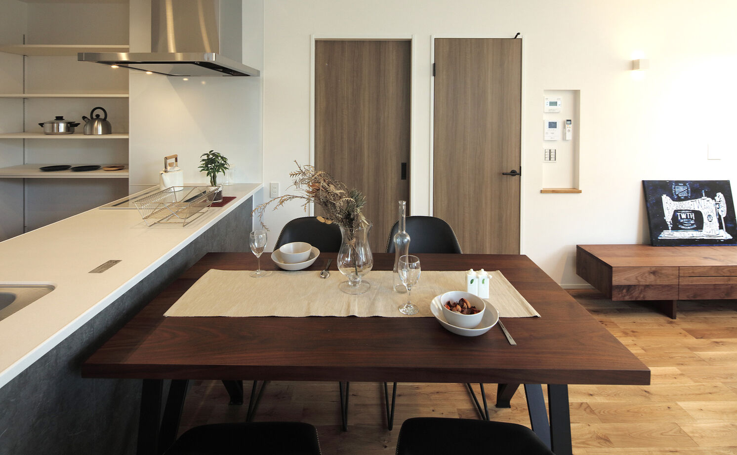 ink collaborate with niko and ...  【屋上バルコニー・間取り図あり】「蔵」は子どもの遊び場！星を眺め、バルコニーでくつろぐのが日々の癒しの建築実例画像3