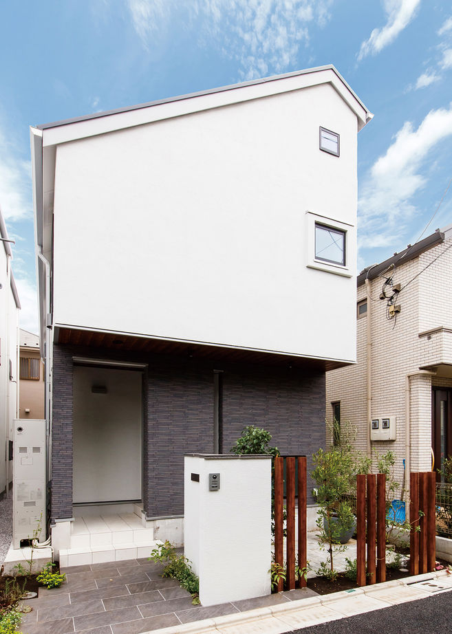 フローレンスガーデン(工藤建設) 【4000万円台／地下室／狭小／2階リビング】敷地は24.8 坪。地下に高性能音楽スタジオのある住まいの建築実例画像3