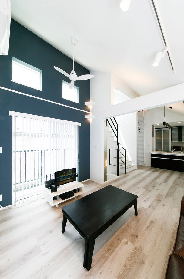 フローレンスガーデン(工藤建設) 【4000万円台／地下室／狭小／2階リビング】敷地は24.8 坪。地下に高性能音楽スタジオのある住まいの建築実例画像4