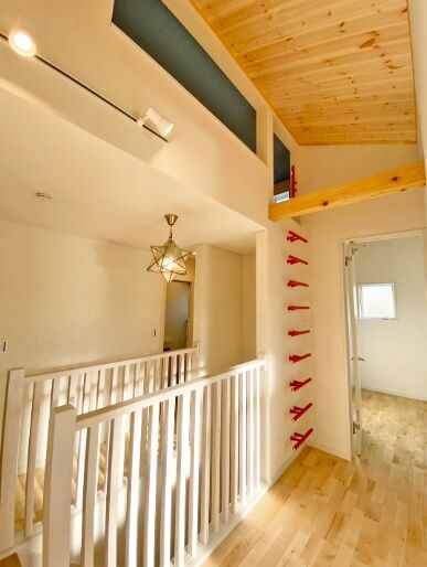 友和ホーム 【2000万円台/町田市】アンティークな雰囲気を感じる、珪藻土と無垢の木に囲まれた呼吸する家の建築実例画像6