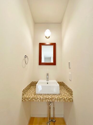 友和ホーム 【2000万円台/町田市】アンティークな雰囲気を感じる、珪藻土と無垢の木に囲まれた呼吸する家の建築実例画像9