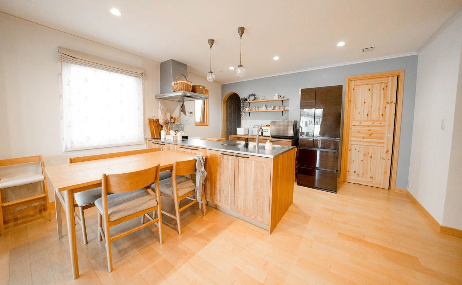 スウェーデンハウス 自由にカスタマイズできるセミオーダー型注文住宅で、家づくりをもっと自分たちらしくの建築実例画像3