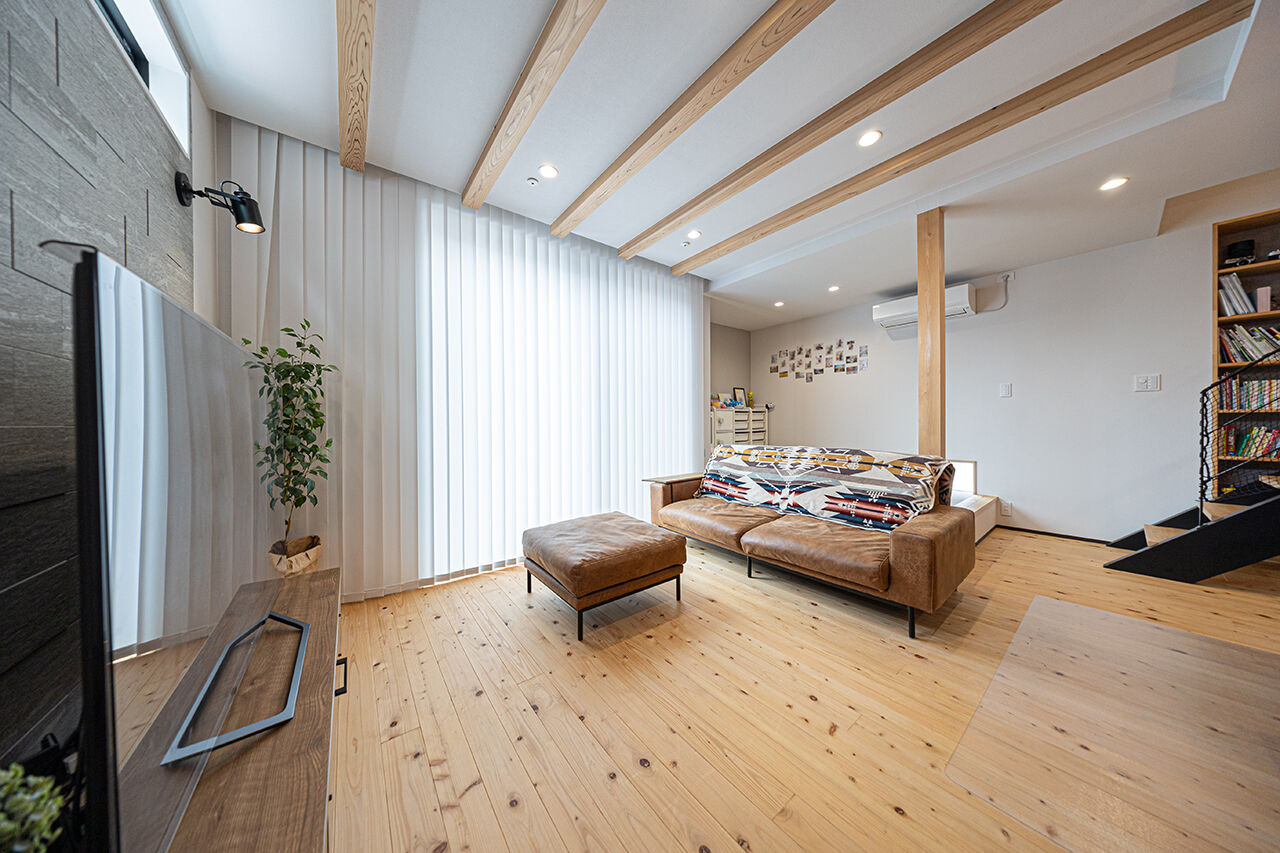 紀州国土建設 【和歌山県/2000万円台/間取り図有】注文住宅ならではの「遊び心」と「暮らしやすさ」を両立の建築実例画像2