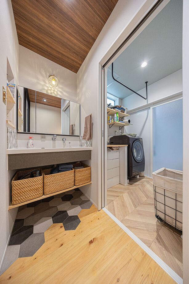 紀州国土建設 【和歌山県/2000万円台/間取り図有】注文住宅ならではの「遊び心」と「暮らしやすさ」を両立の建築実例画像8