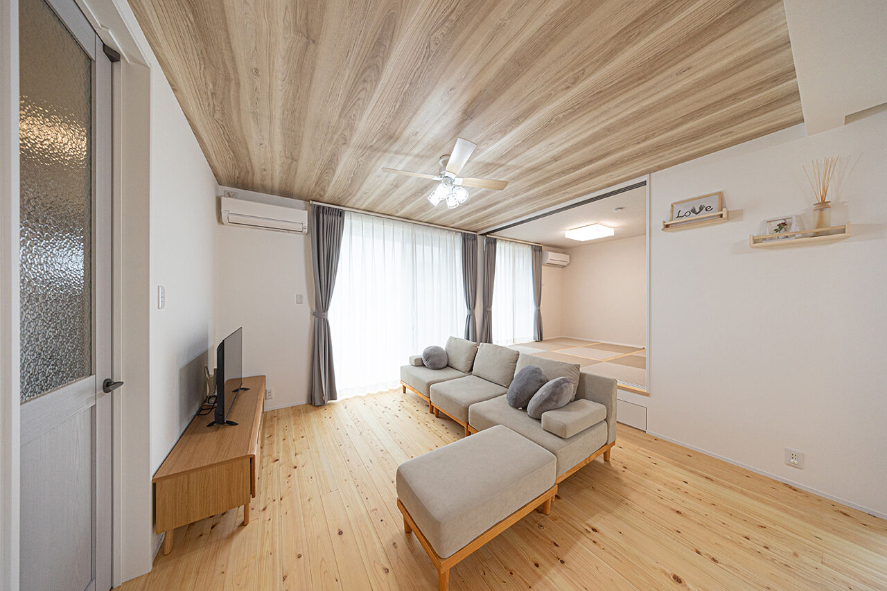 紀州国土建設 【和歌山県/2000万円台】北欧スタイル×こだわりの暮らし。掘りごたつのある家族団らんの住まいの建築実例画像3