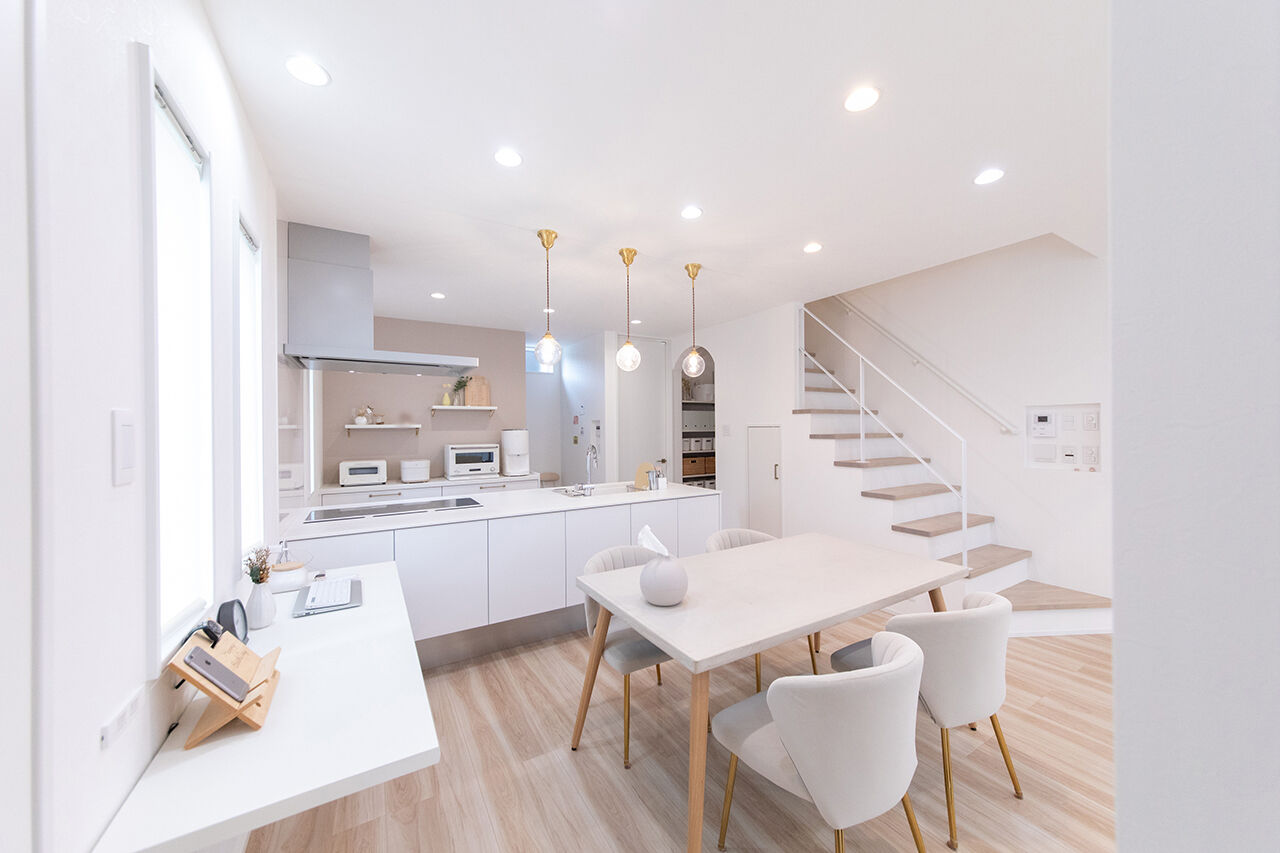 紀州国土建設 【和歌山県/2000万円台/間取り図有】ロフトをセカンドリビングに。家族時間が自然と生まれる動線設計の建築実例画像5