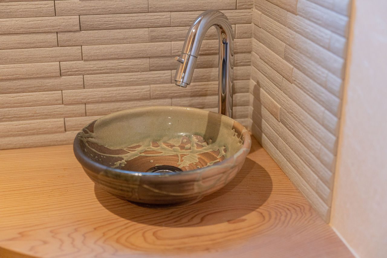 紀州国土建設 【大阪府/2500万円台/間取り図あり】落ち着き漂う和モダンな住まい。吹抜けとストリップ階段が家族をつなぐの建築実例画像10