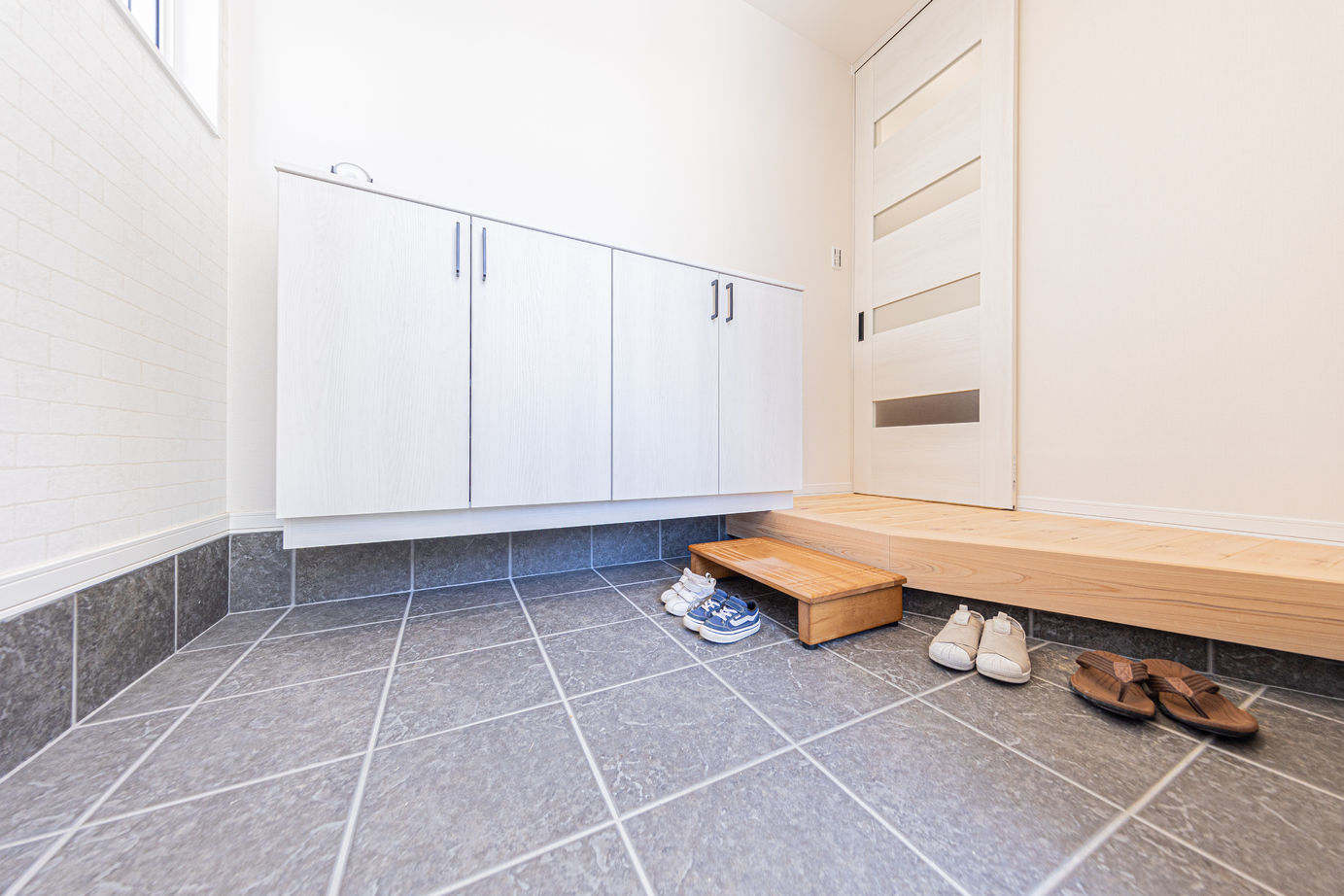 紀州国土建設 【和歌山市/2000万円台/平屋】ロフト付きリビングと広い庭で楽しく暮らす家の建築実例画像10