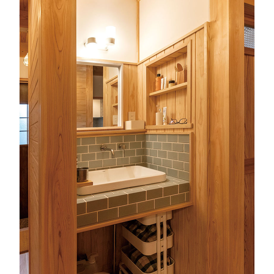 因建設 【2000万円台×カフェ風キッチン×ウッドデッキ】土壁と国産無垢材で、懐かしさと新しさが漂う住まいの建築実例画像7