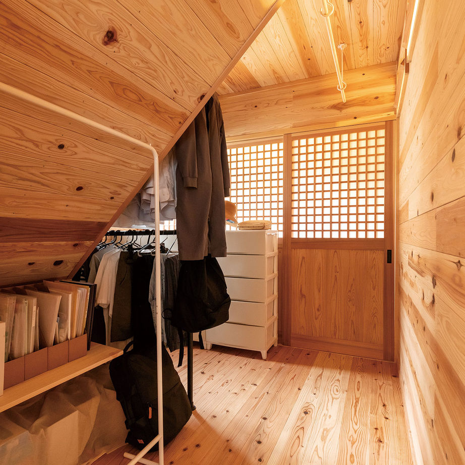 因建設 【2000万円台×カフェ風キッチン×ウッドデッキ】土壁と国産無垢材で、懐かしさと新しさが漂う住まいの建築実例画像8