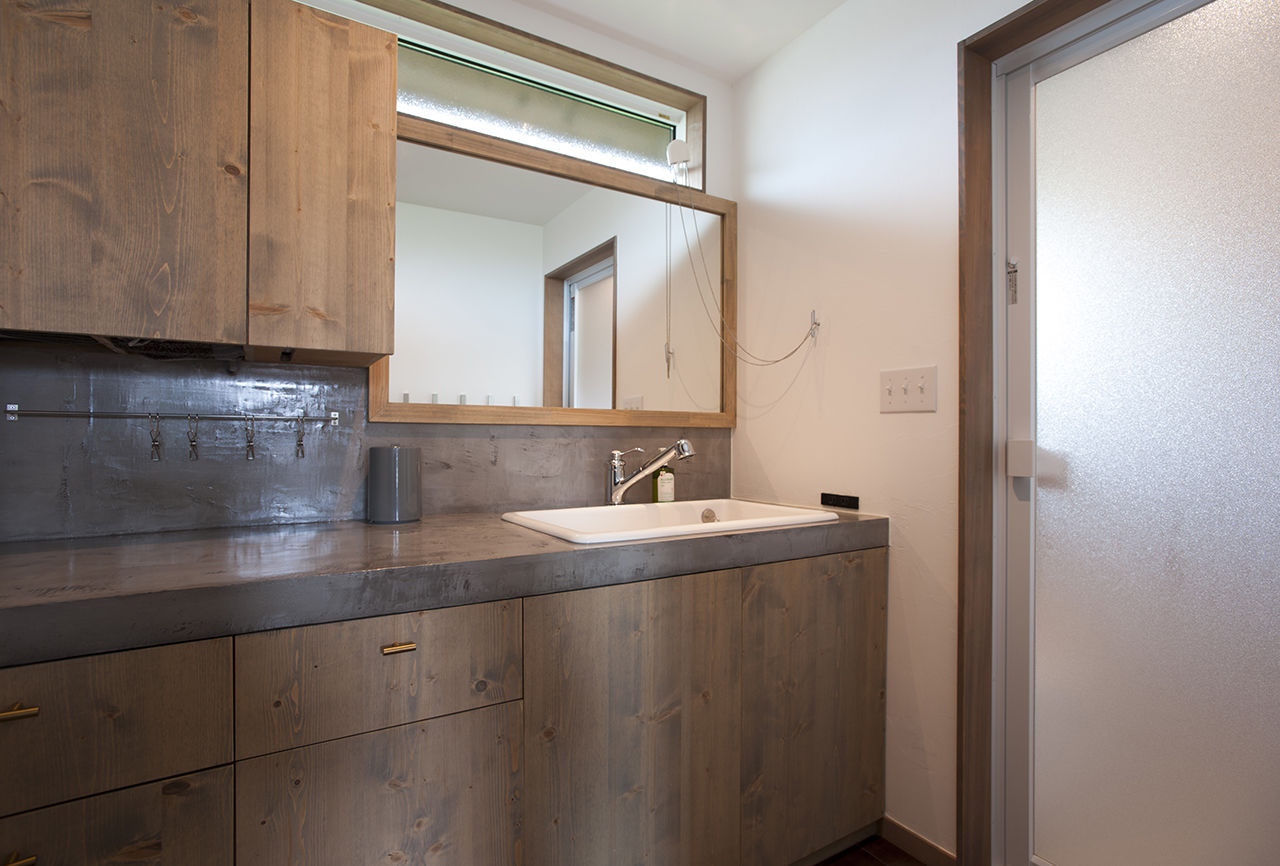 タウンズホーム 【3000万円台/延床38.6坪/自然素材/間取り図有】大人の落ち着きを感じさせる、家事もラクな上質な住まいの建築実例画像10