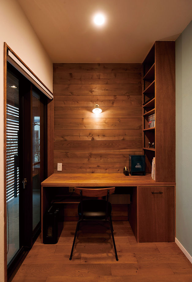 タウンズホーム 【3000万円台/延床33.8坪/自然素材】独創的な外観デザインやインダストリアルテイストの空間が印象的な家の建築実例画像8