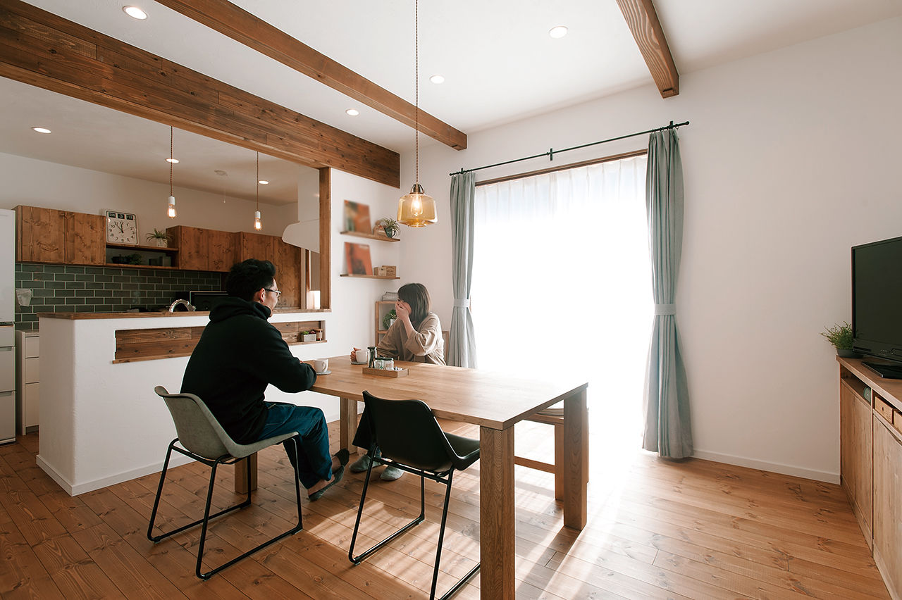 タウンズホーム 【2000万円台/延床36.8坪/二世帯住宅/間取り図有】デザイン＋高い住宅性能に満足。スタッフの対応も高評価の建築実例画像3