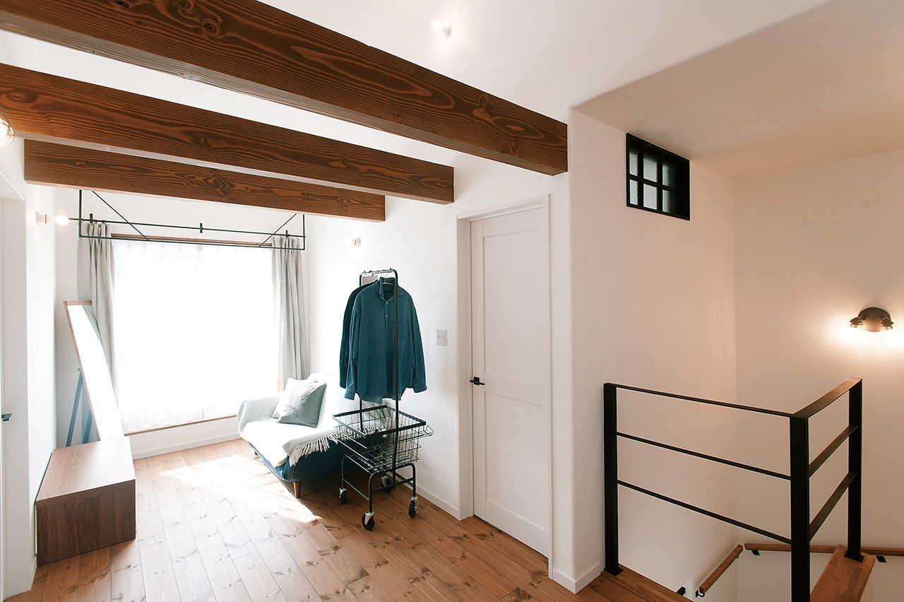 タウンズホーム 【2000万円台/延床36.8坪/二世帯住宅/間取り図有】デザイン＋高い住宅性能に満足。スタッフの対応も高評価の建築実例画像4