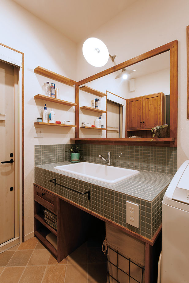 タウンズホーム 【2000万円台/延床37.2坪/自然素材/間取り図有】大きなウッドデッキが豊かな暮らしを育む「100点満点」の家の建築実例画像8