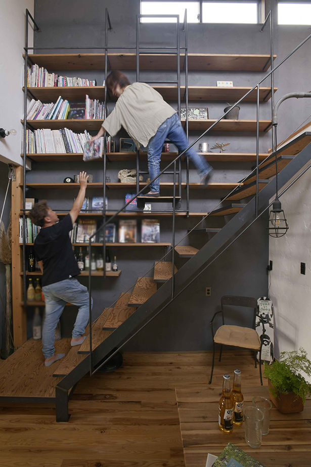 タウンズホーム 【2000万円台/延床26坪/自然素材】圧倒的な木の量や質感に誰もが感嘆する、ハンドメイドの魅力が満載の家の建築実例画像8