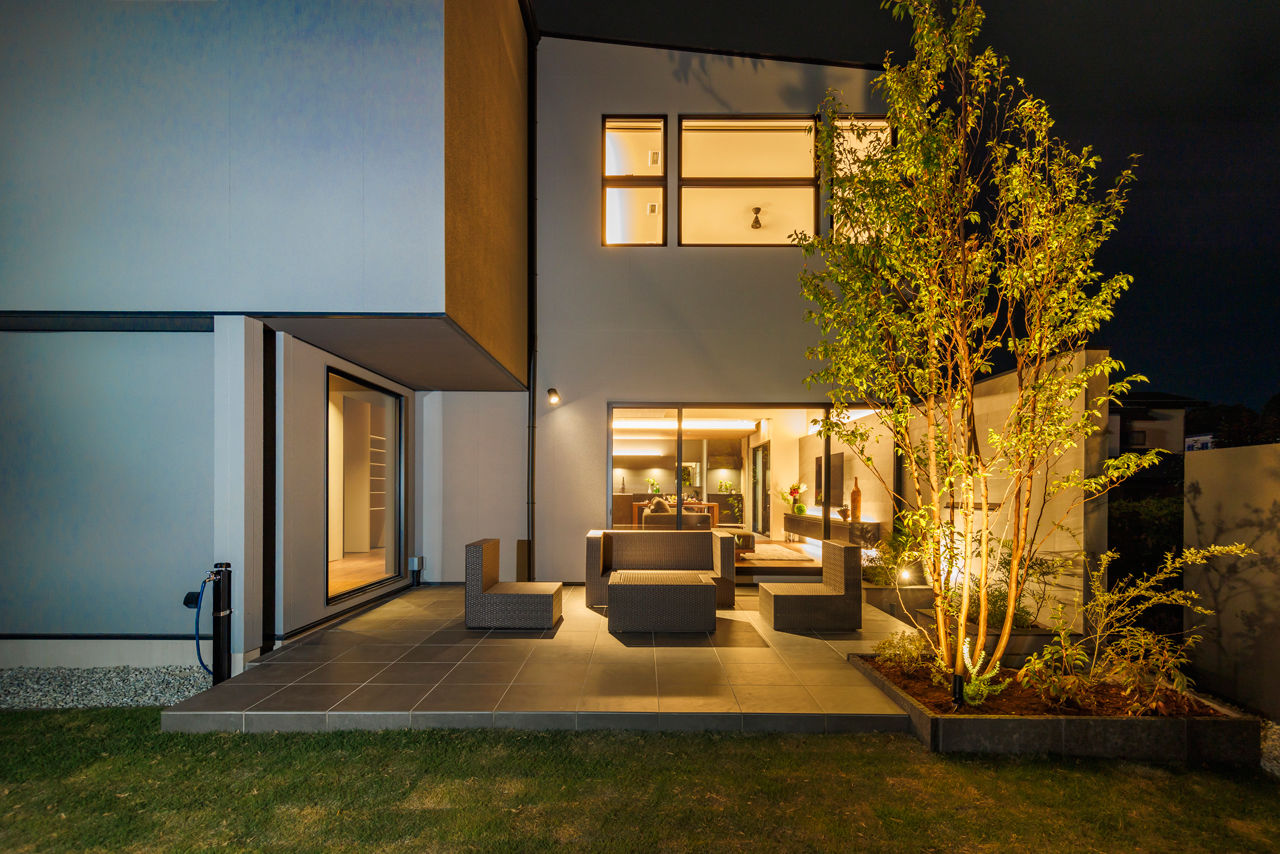 NOZOMI HOME 【岐阜県｜ガレージハウス・全館空調】吹抜リビングは圧巻の開放感。美しいデザインと快適な室温に癒されるの建築実例画像4