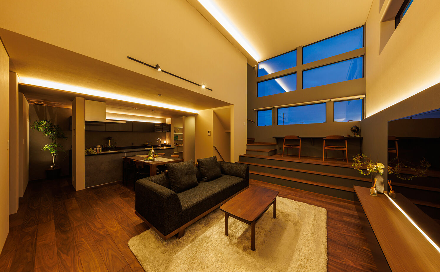 NOZOMI HOME 【岐阜市｜２階リビング・インナーガレージ】屋上庭園のあるガレージハウス。２階リビングは圧巻の開放感！の建築実例画像13