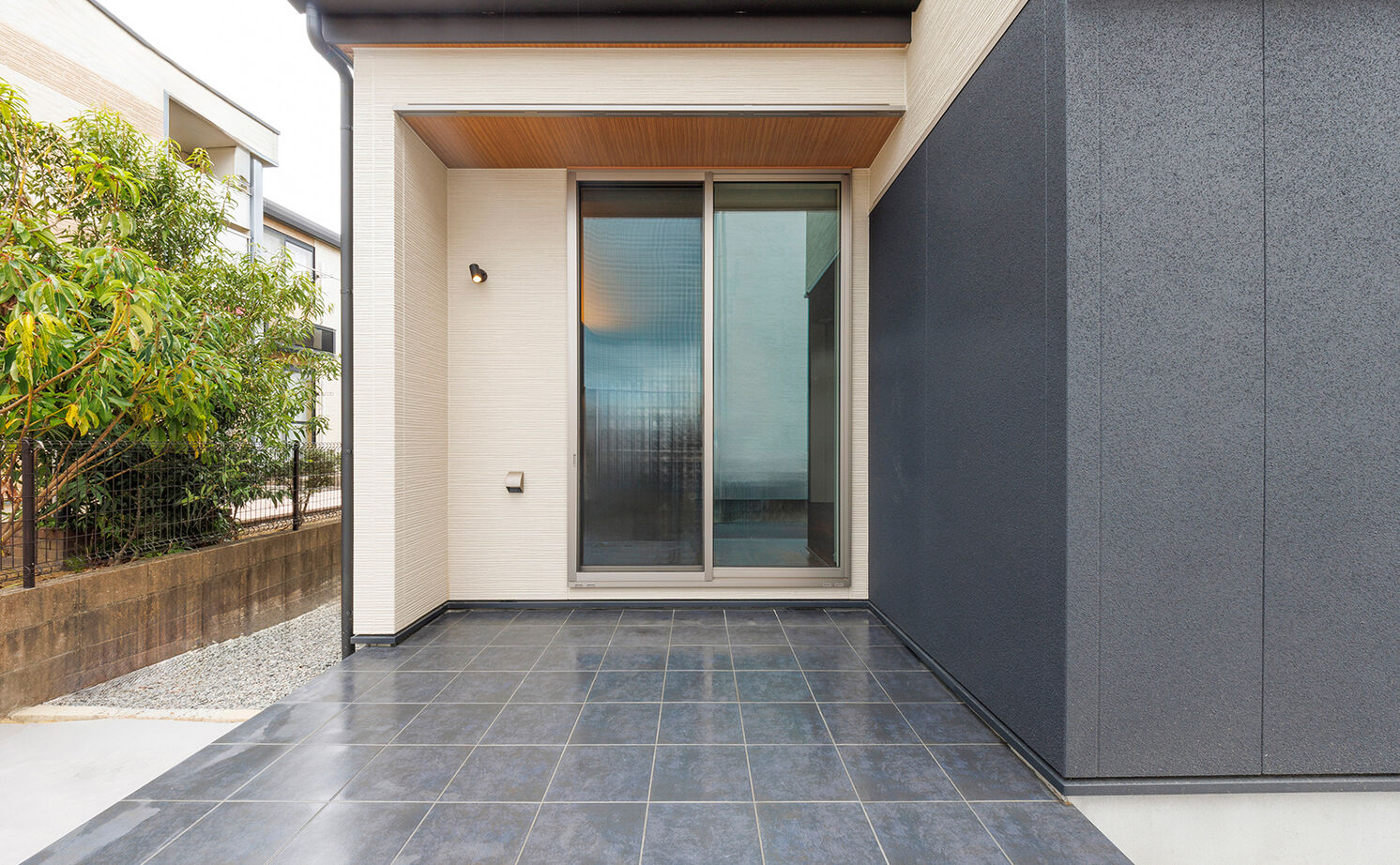 NOZOMI HOME 【岐阜市｜30坪台・吹抜け×スキップフロア】間取りは家事ラクを重視。大通り沿いでも叶った開放的な暮らしの建築実例画像8