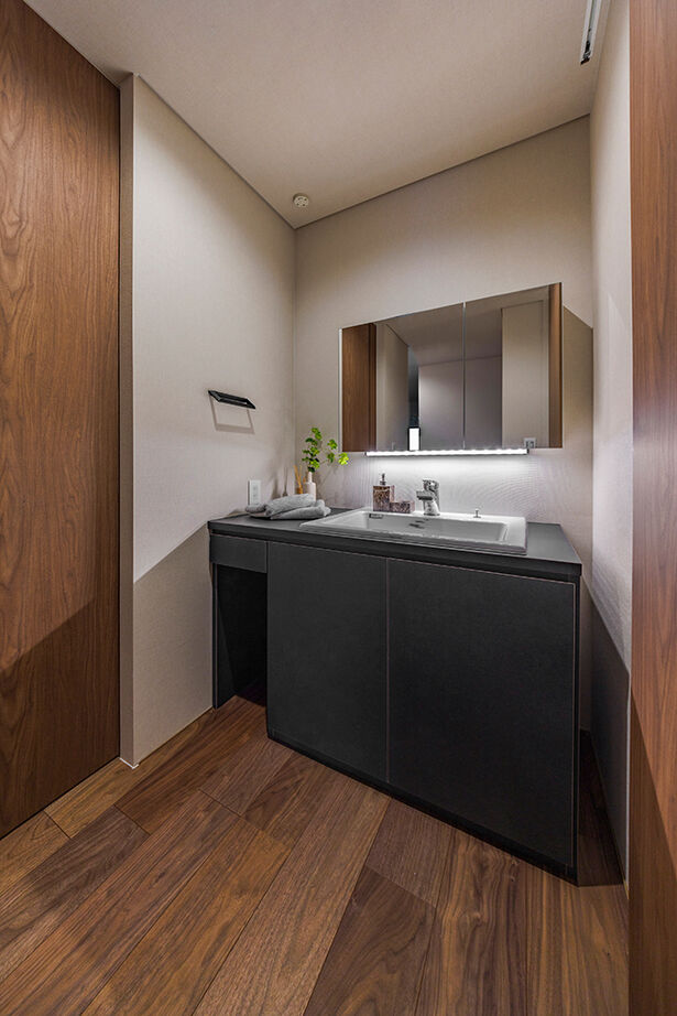 NOZOMI HOME 【岐阜市｜30坪台・吹抜け×スキップフロア】間取りは家事ラクを重視。大通り沿いでも叶った開放的な暮らしの建築実例画像12