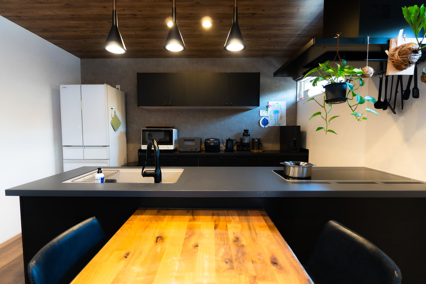 東邦建工 【塩尻市/27.80坪・3LDK＋S】20坪台で叶う、大空間の家の建築実例画像3