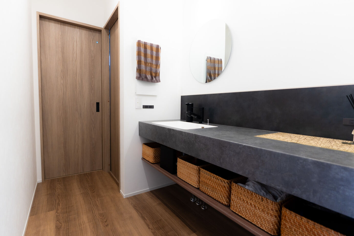 東邦建工 【塩尻市/27.80坪・3LDK＋S】20坪台で叶う、大空間の家の建築実例画像5