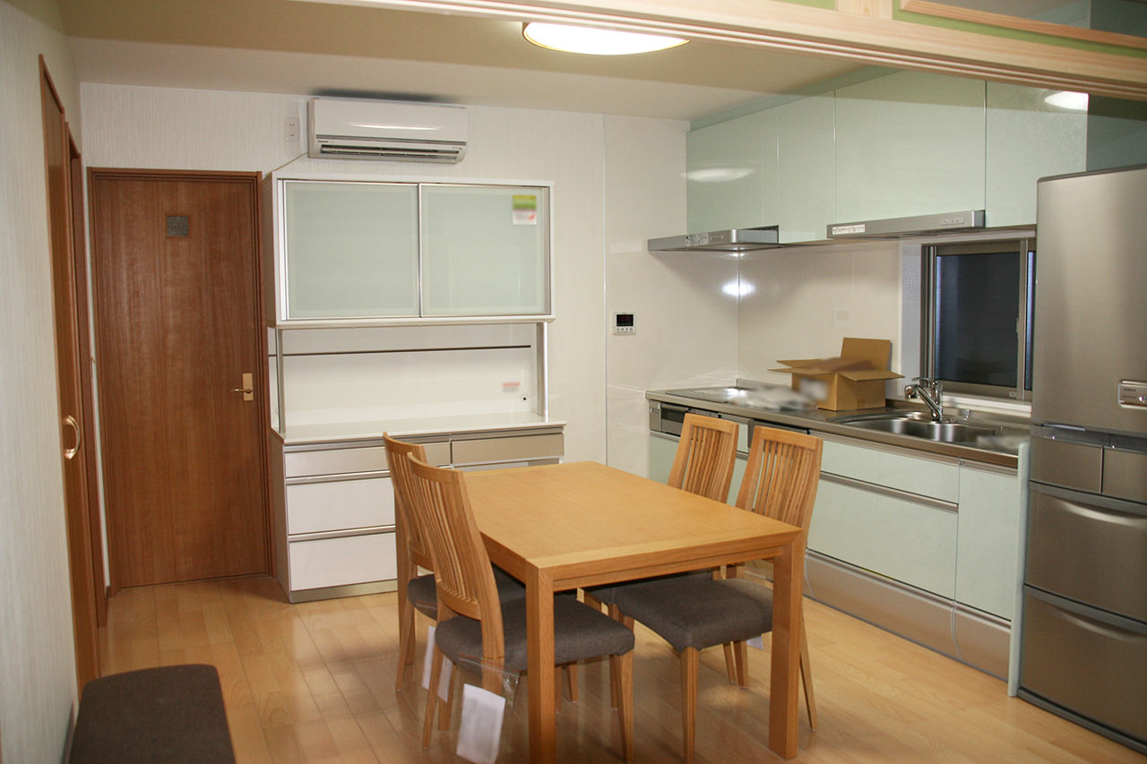 ARIKEN+ 【3000万円台×平成に再現された、純和風建築の二世帯住宅】高性能断熱材で、伝統の暮らしに快適さをプラスの建築実例画像2