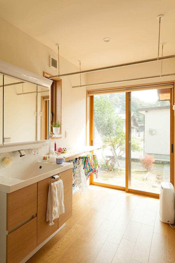 ARIKEN+ 【3000万円台×共用スペースの多い二世帯住宅】開放感、明るさ、風通しが、仲良く楽しい暮らしのヒミツの建築実例画像9