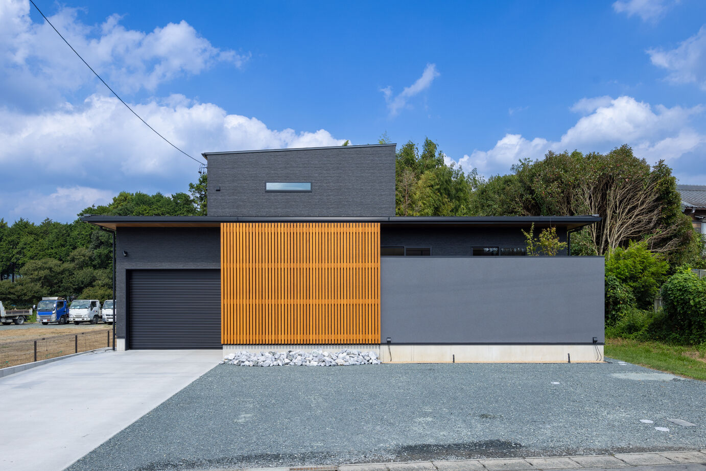内田建設 建築家×工務店と夢を叶えた　自然素材のガレージハウスの建築実例画像4