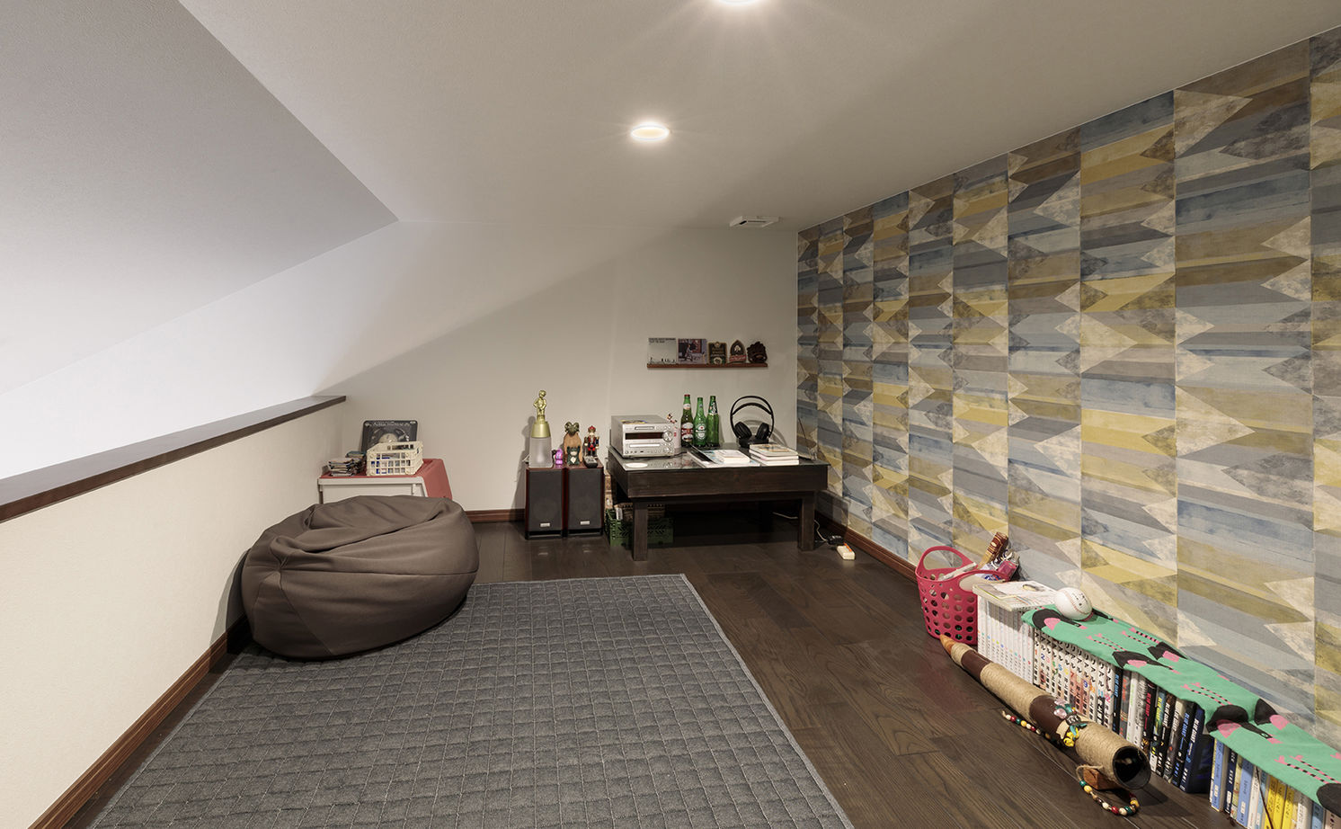 東宝ホーム 一体感のある間取とスムーズな家事動線が快適。秘密基地のようなロフトも楽しい平屋づくりの家の建築実例画像4