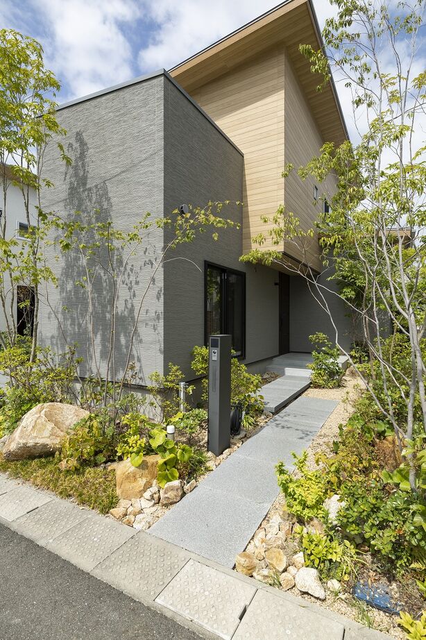 東宝ホーム 子育て世代の新しい暮らし方。デザイン性と居住性を兼ね備えたおしゃれな住まい。の建築実例画像3