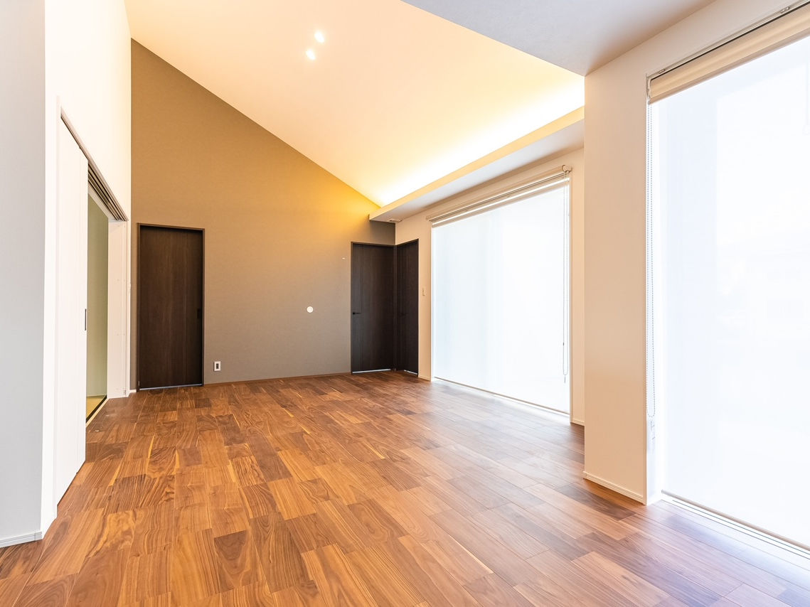 東宝ホーム 【平屋/開放感/勾配天井】回遊できる家事動線がある開放感いっぱいの平屋（2000万円台後半）の建築実例画像2