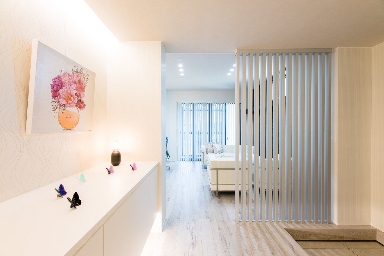 東宝ホーム スタイリッシュな店舗併用住宅の建築実例画像7