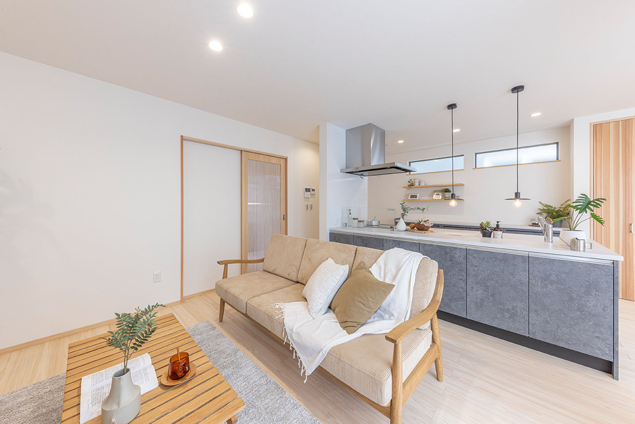 La prochaine HOME（ラ・プロシエンホーム）by新和建設 【愛知県 /2000万円台 /30坪台/自然素材 】「木の家 で暮らしたい」に応えた、東濃桧の柱、桧の無垢床の家の建築実例画像4